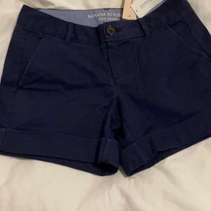🍌NWOT Banana Republic NWOT City Chino Shorts 🕶